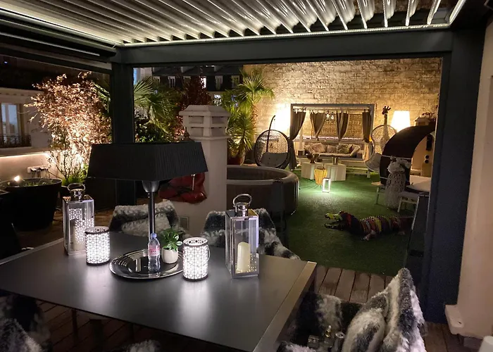 Luxury Flat With Private Rooftop - Paris 18